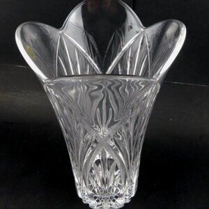 Large Vintage Capri Lead Crystal 24% Clear Lotus Flower Vase Original Box